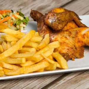 Halve haan v/d grill met frites