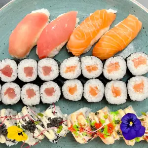 ZALM-TUNA BOX (28 stuks)