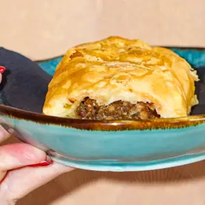 Oesterzwamsaucijzenbroodje