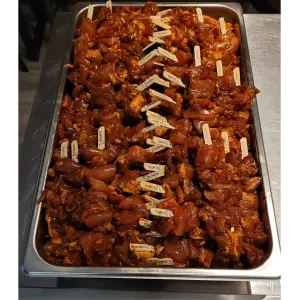 Mini 50 stuks Kipdij Sate stokjes BBQ Vanilla Gem, Rauw 1,- p.st