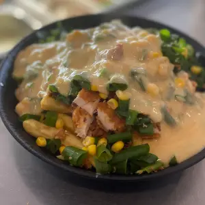 Kapsalon kip in kaassaus
