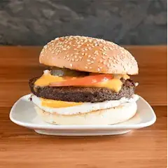 Broodje vegetarische burger Frietoloog
