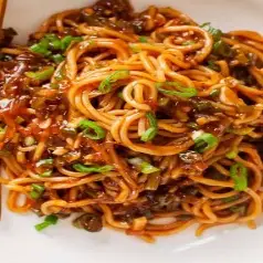Hakka Noodles + Veg Manchurian