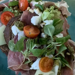 Br Caprese