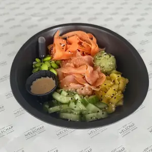 Poké Bowl Salmone