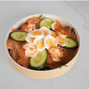 Salade zalm en scampi's