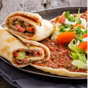 Lahmacun speciaal 100% Halal