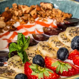 Small yogurt with fresh fruit