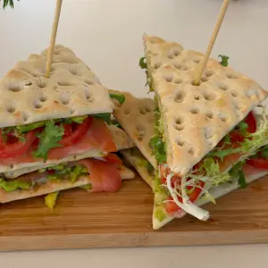 Vikingbrood met gerookte zalm