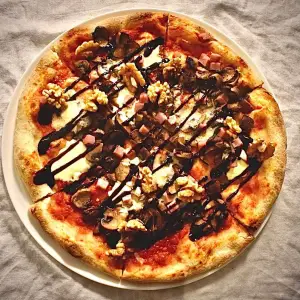 Pizza Voldaan groot