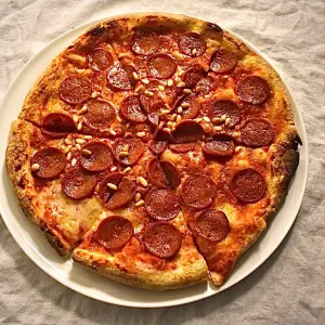 Pizza met pit groot