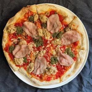 Pizza van kalf groot