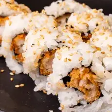 Sesam ebi maki