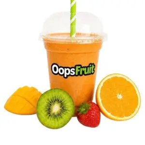 Sinaasappel, mango, kiwi en aardbei