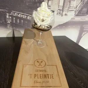 Nougatine sorbet
