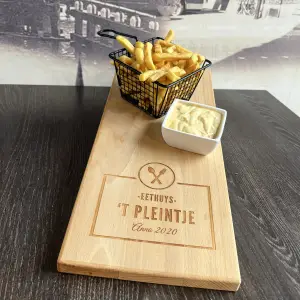 GR. Friet tomotto