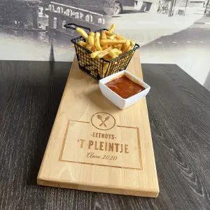 KL. Friet zigeunersaus
