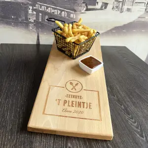 Friet curry