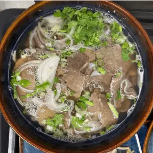 68. Pho gegaard rundvlees